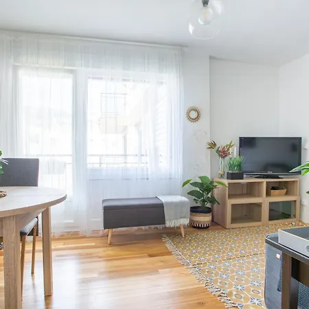 Urdaibai Cerca De La Playa *